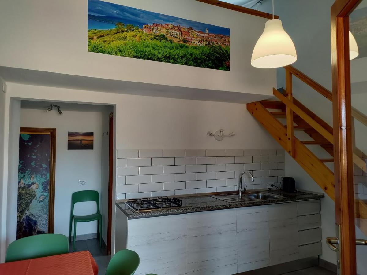 Residence Melograno Capoliveri  Εξωτερικό φωτογραφία